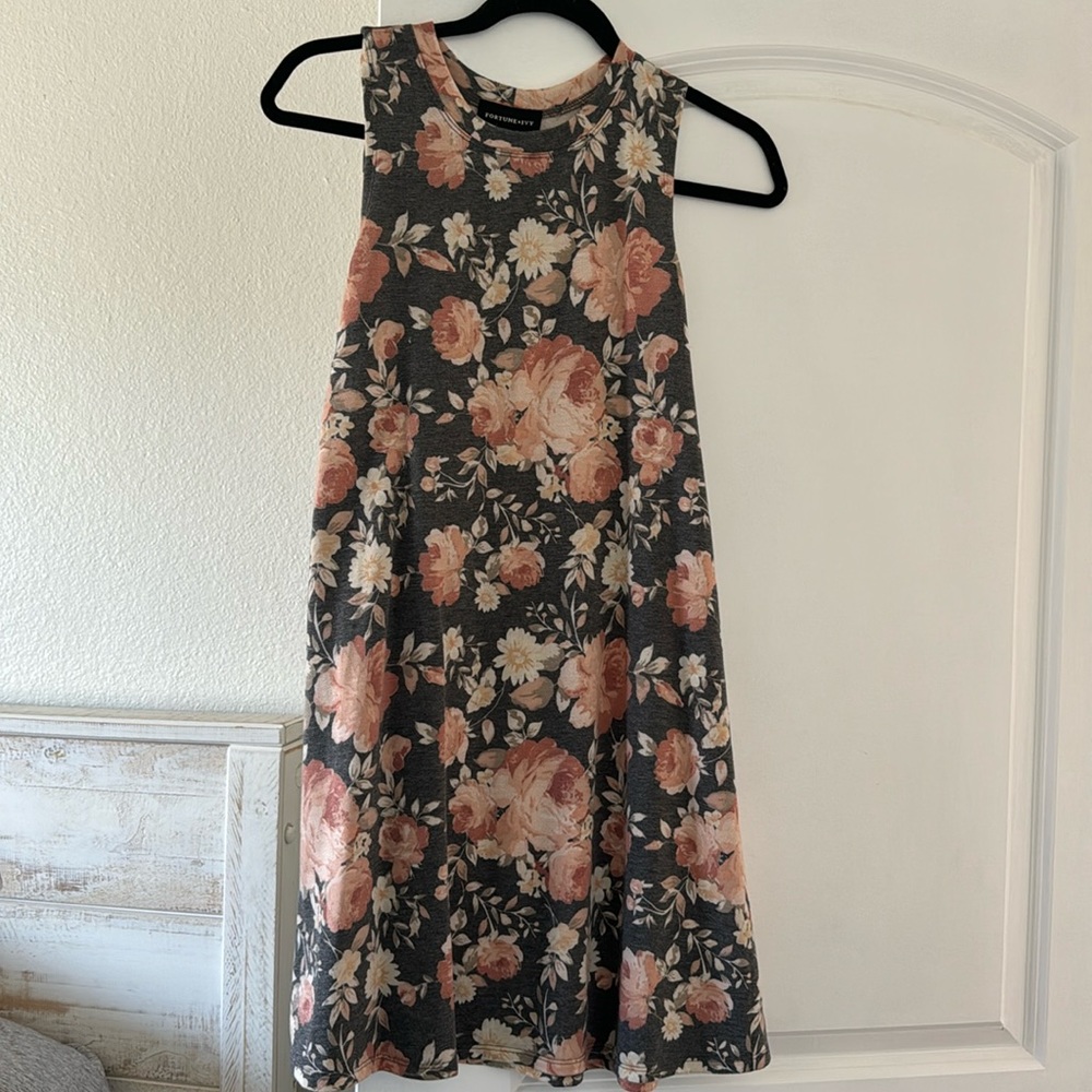 Floral cotton dress